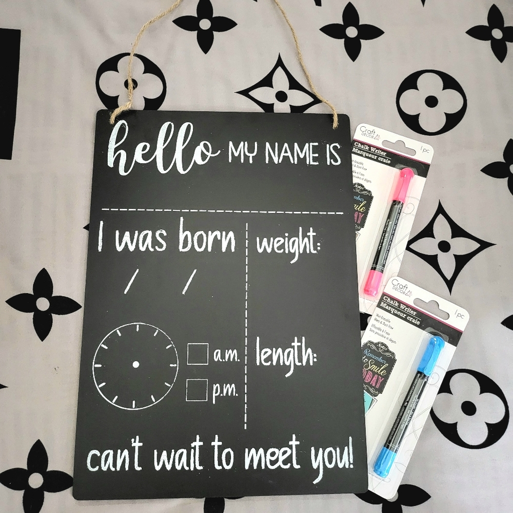 Chalkboard Sign & Chalk Markers